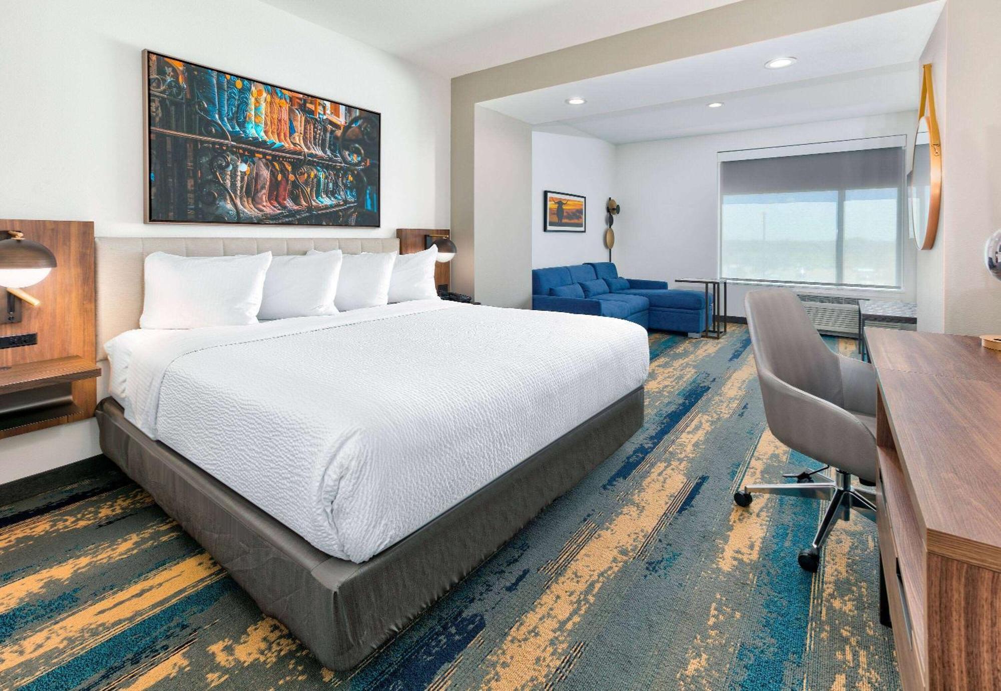 La Quinta Inn & Suites By Wyndham Terrell Bagian luar foto